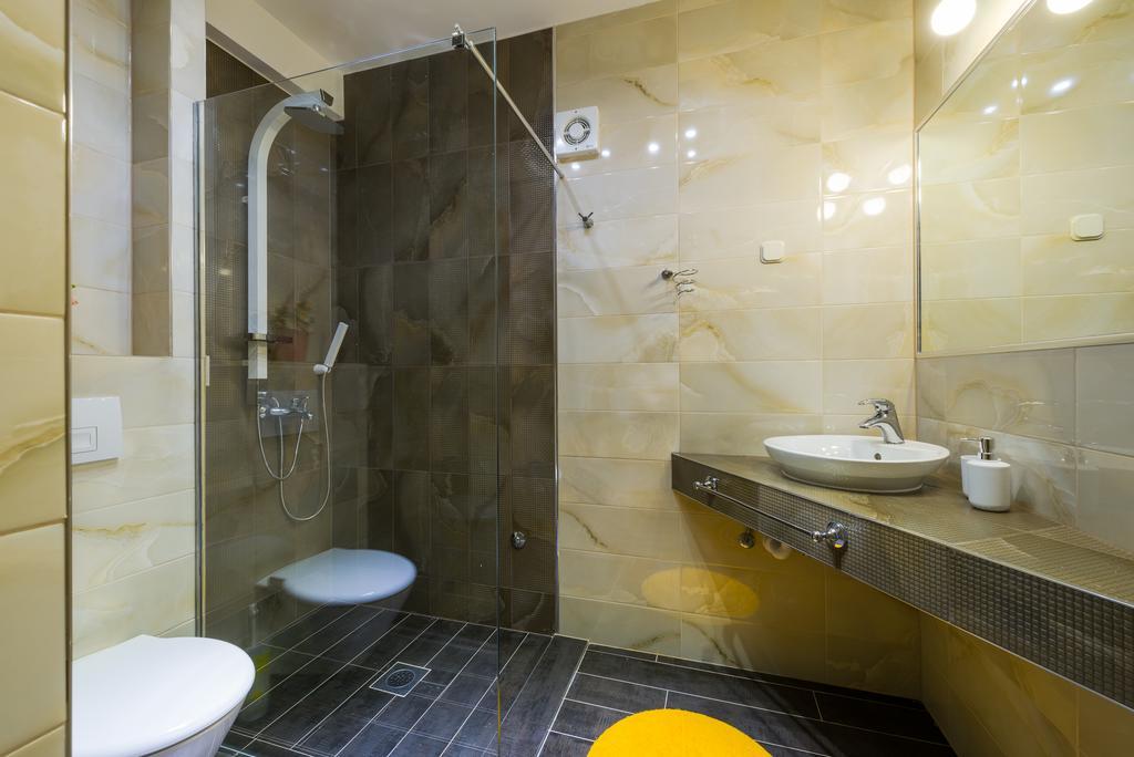 Superb Beachfront Luxury Seaview With Private Beach Milna  Chambre photo